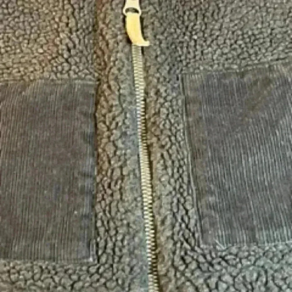 Carter’s Cool Little Dude Fleece‎ And Corduroy Vest Boys Sz 18 Months - Picture 5 of 7